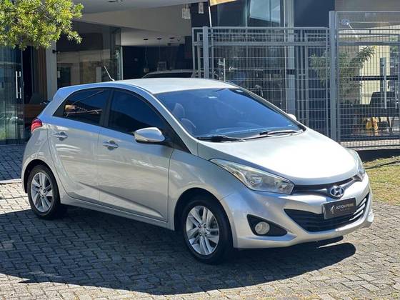 HYUNDAI HB20 1.6 PREMIUM 16V FLEX 4P MANUAL